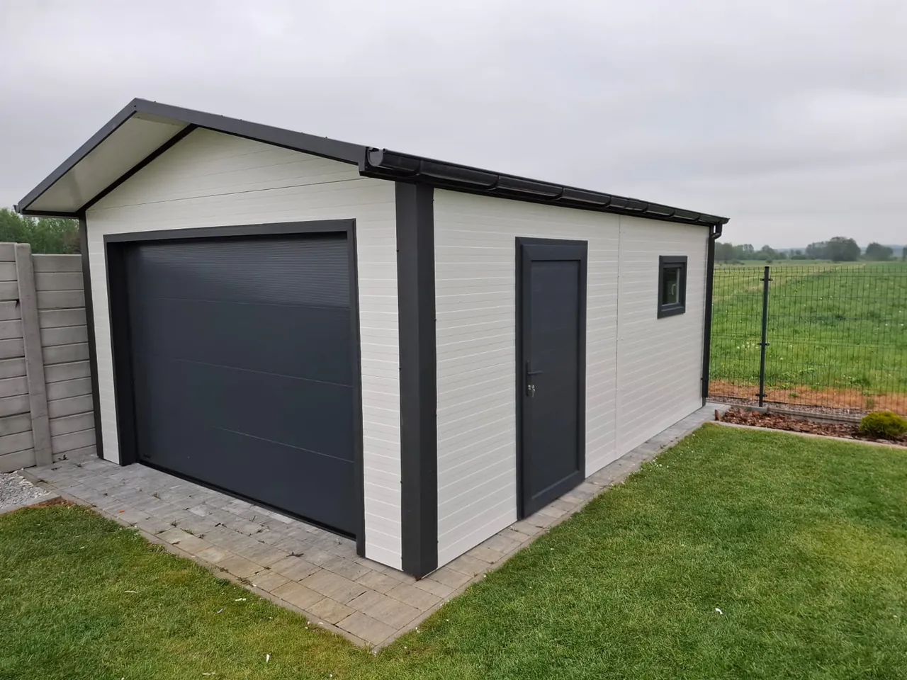 Garage 4 × 6 m